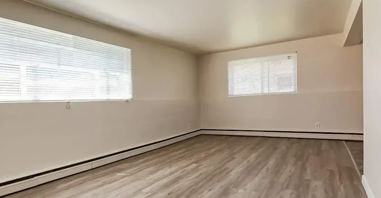 104-10960 105 Street W, Edmonton, AB, T5H 2X4 - 7