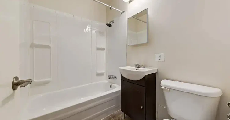 104-10960 105 Street W, Edmonton, AB, T5H 2X4 - 17