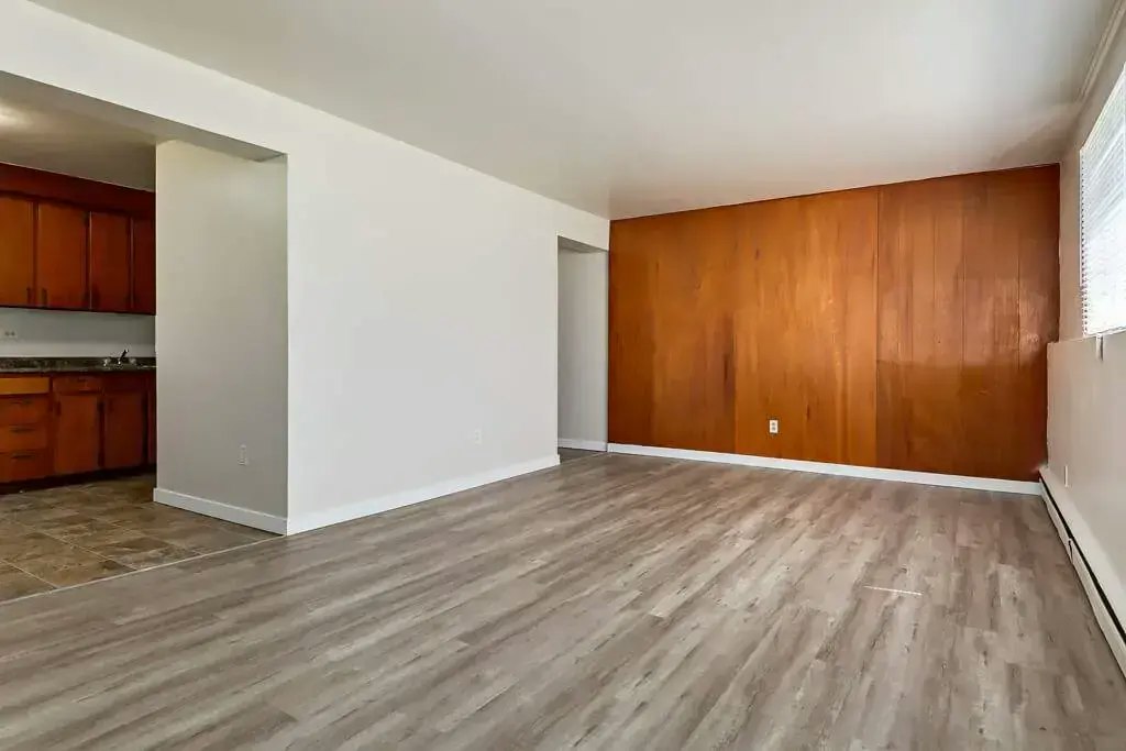2-10960 105 Street W, Edmonton, AB, T5H 2X4 - 9