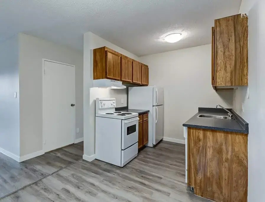 304A-33  Street W, Saskatoon, SK, S7L 6V5 - 8