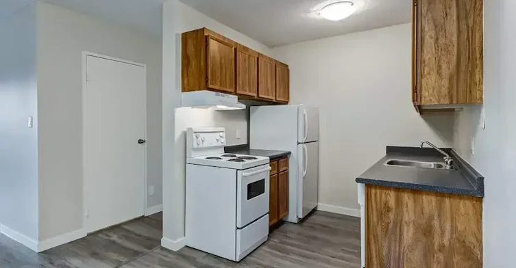 304A-33 Street W, Saskatoon, SK, S7L 6V5 - 8