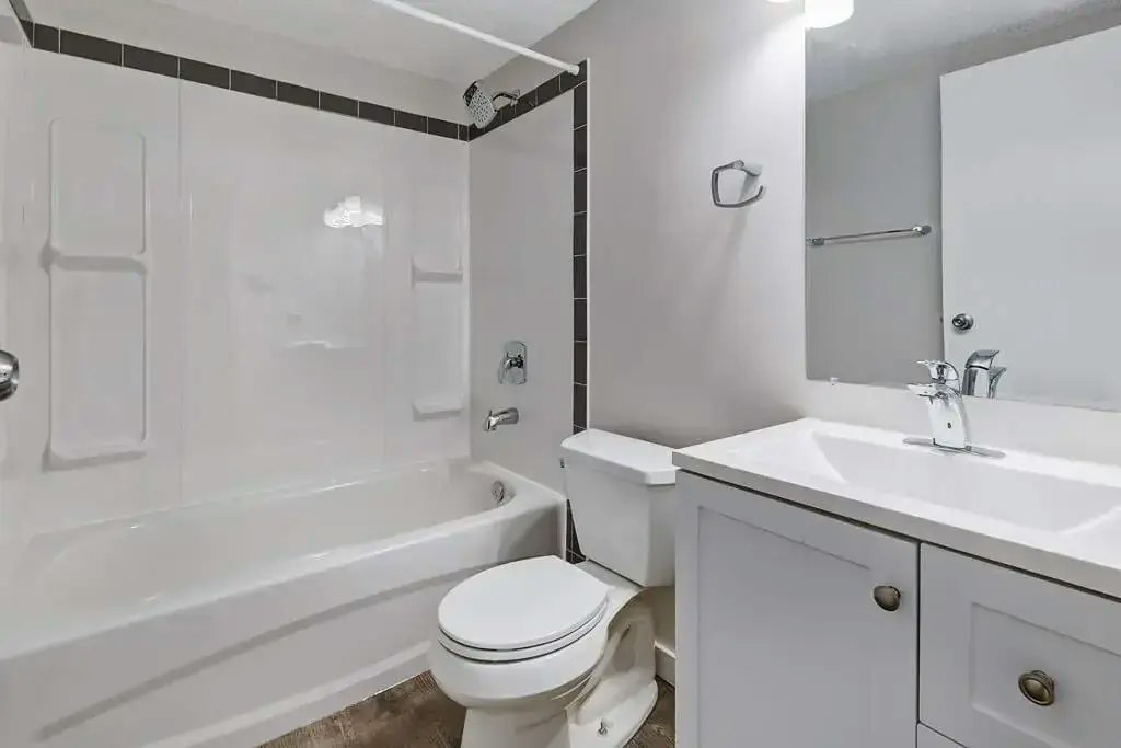 303D-33  Street W, Saskatoon, SK, S7L 6V5 - 11