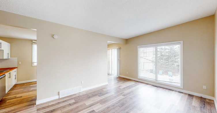 116C Sabrina Way SW, Calgary, AB, T2W 2N6 - 3