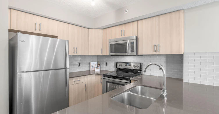 1235 11th Avenue SW, Calgary, AB, T3X 0M5 - 8