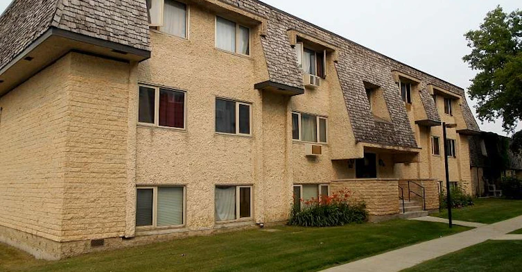 70 Baylor Avenue, Winnipeg, MB, R3T 3P4 - 16