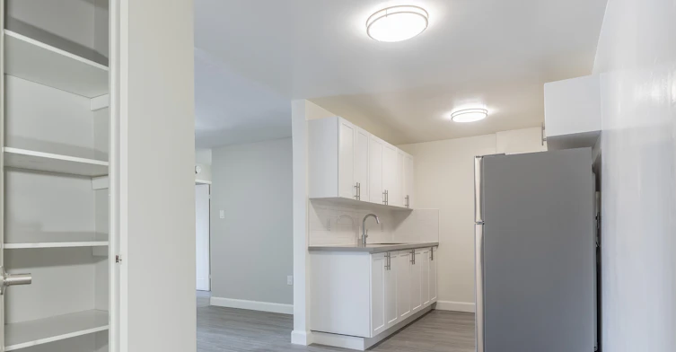 325 Willowdale Crescent, Sarnia, ON, N7T 7R2 - 7