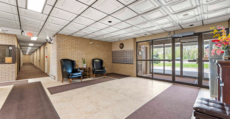 307-343 Grand Avenue E, Chatham-Kent, ON, N7L 4W5 - 3