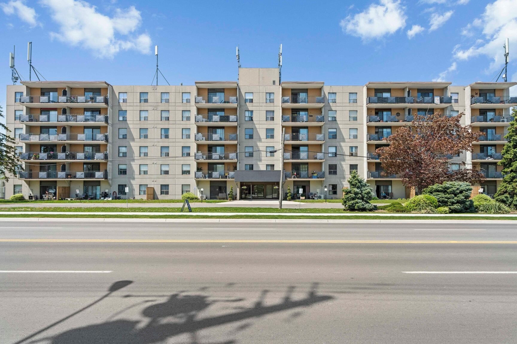 307-343 Grand Avenue E, Chatham-Kent, ON, N7L 4W5 - 2