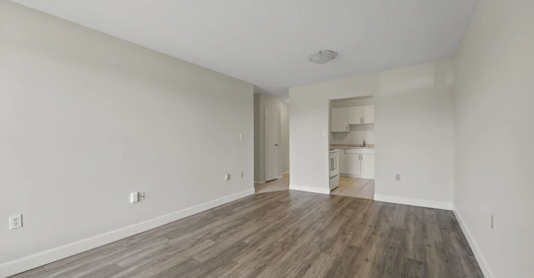 50 Merritt Avenue, Chatham-Kent, ON, N7M 6A6 - 5