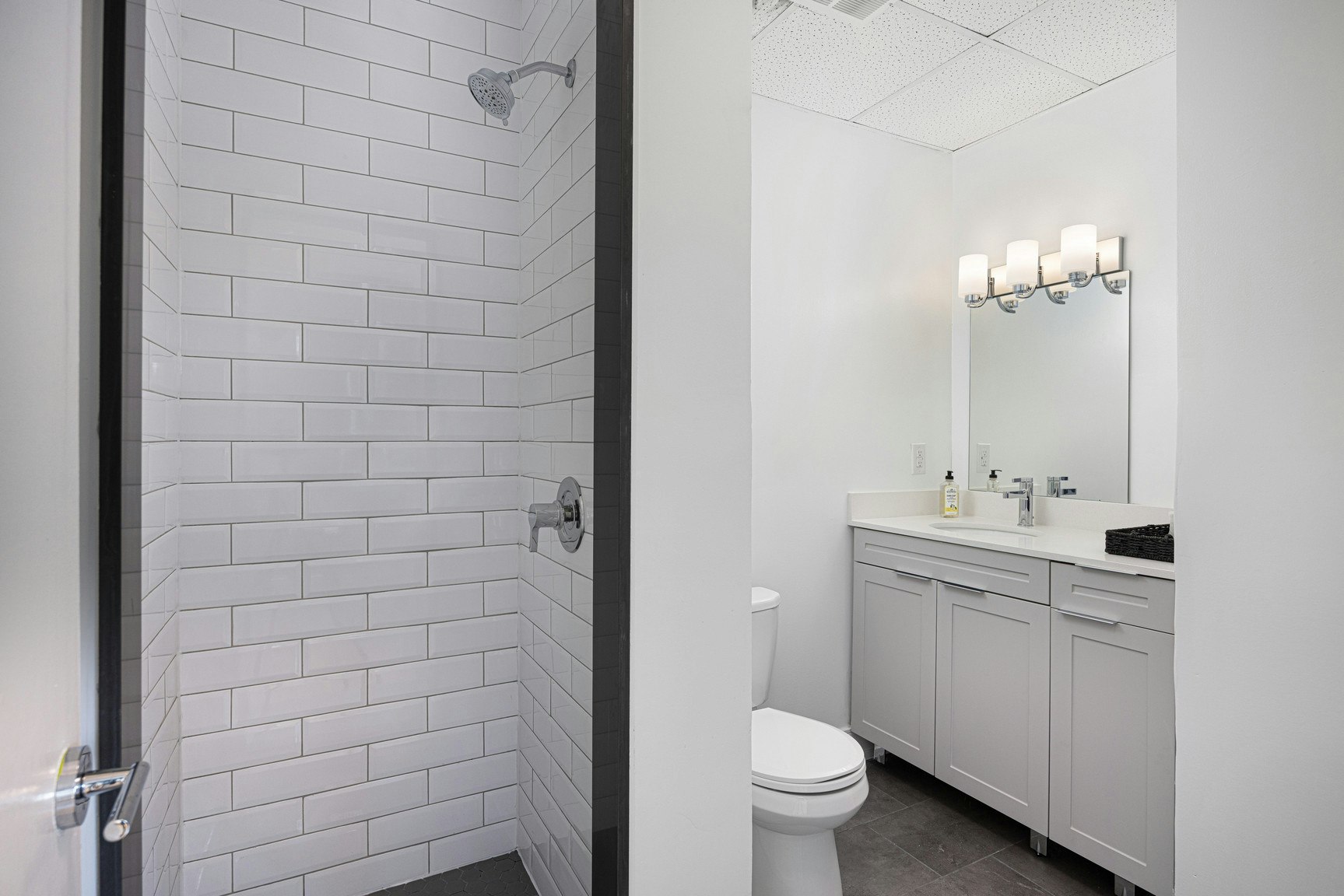 1637-104-1645 Bathurst Street, Toronto, ON, M5P 3J6 - 17