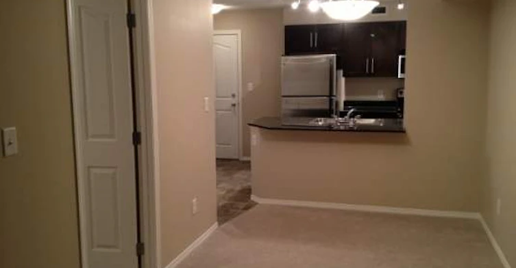 7180 80 Avenue NE, Calgary, AB, T3J 0N6 - 2