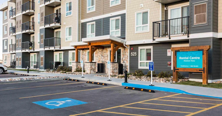 525 Cabot Landing W, Lethbridge, AB, T1J 5V8 - 2