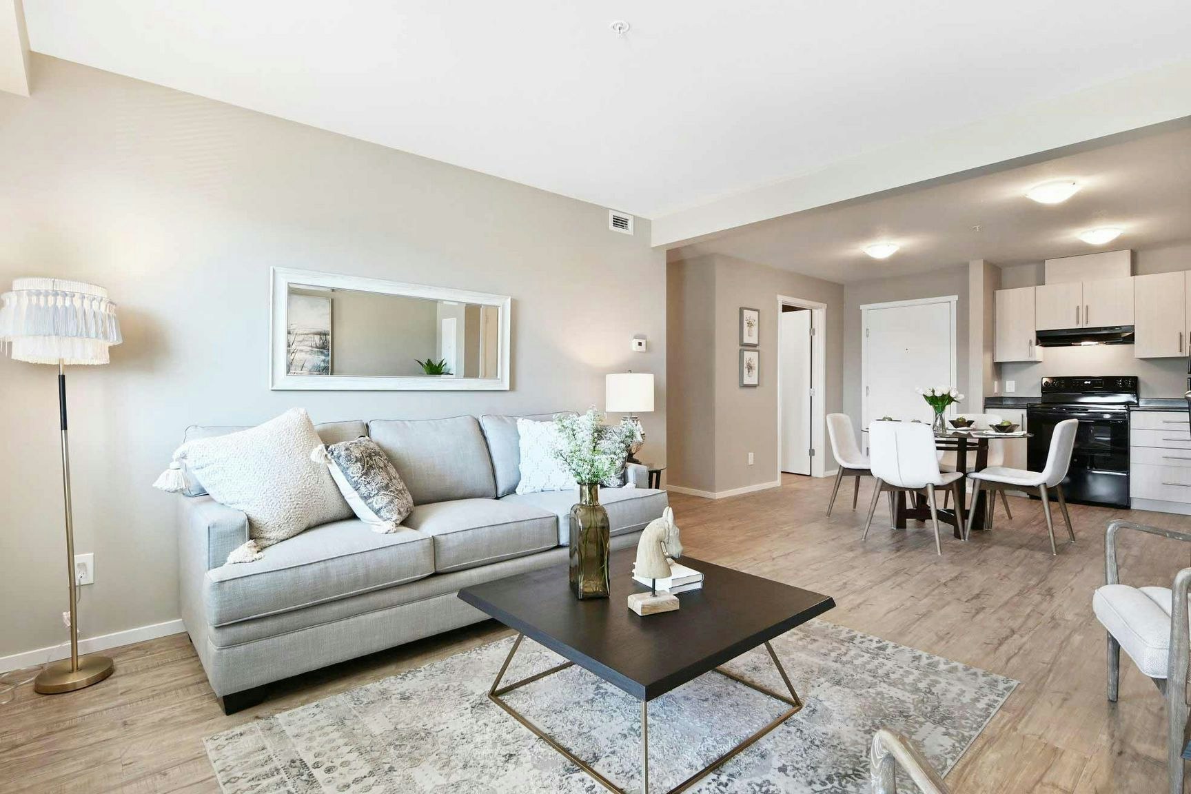 12809 Kelly Avenue, Summerland, BC, V0H 1Z2 - 5