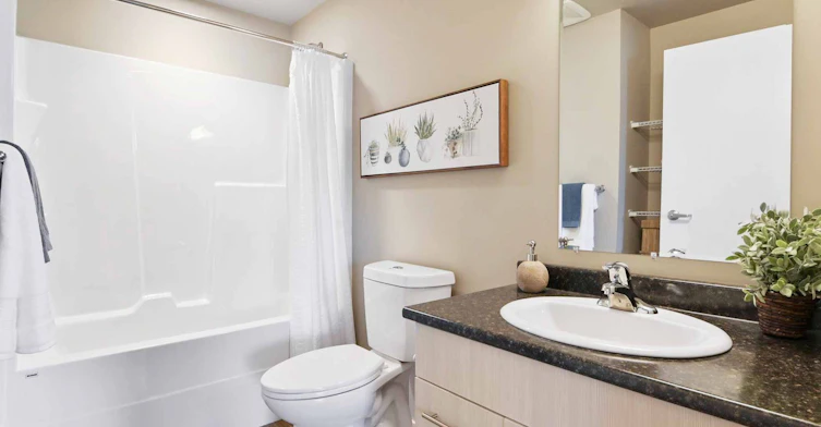 12809 Kelly Avenue, Summerland, BC, V0H 1Z2 - 13