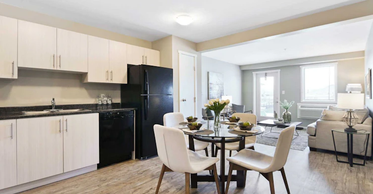 12809 Kelly Avenue, Summerland, BC, V0H 1Z2 - 8