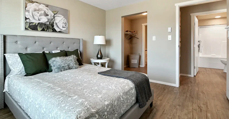 12809 Kelly Avenue, Summerland, BC, V0H 1Z2 - 5
