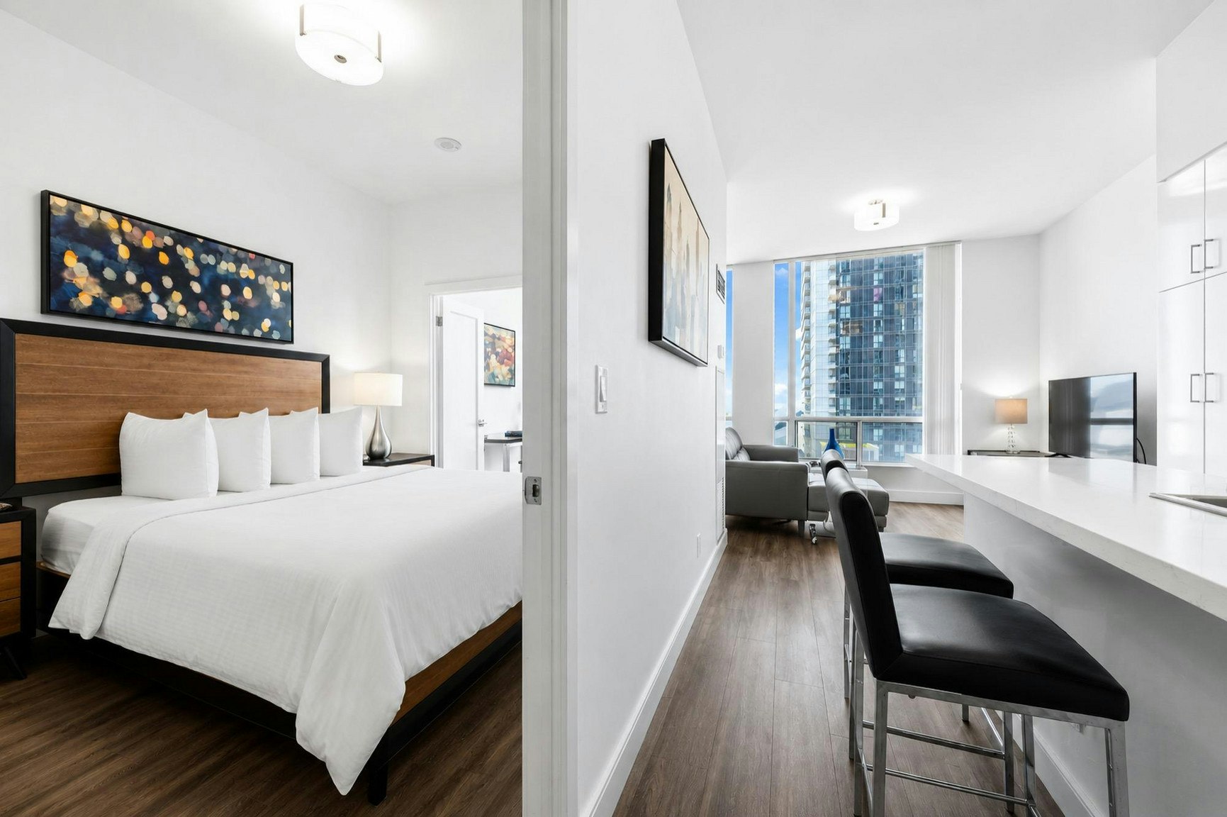 B2-50 John Street, Toronto, ON, M5V 3T5 - 2