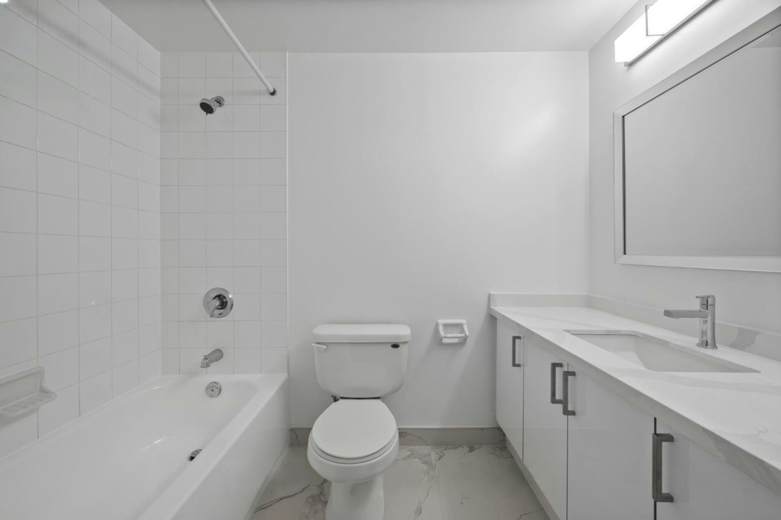 B2-50 John Street, Toronto, ON, M5V 3T5 - 19