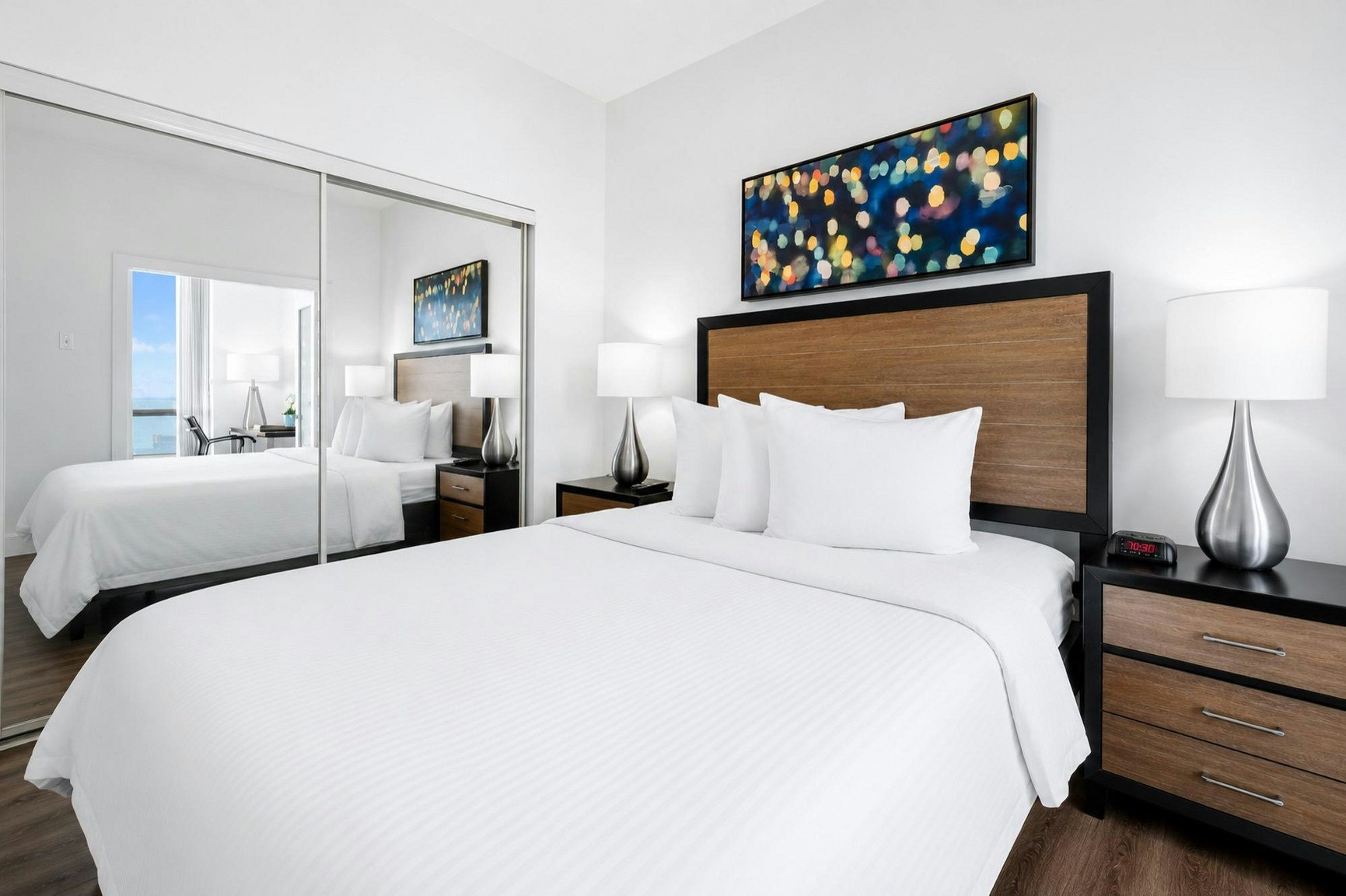 B2-50 John Street, Toronto, ON, M5V 3T5 - 3