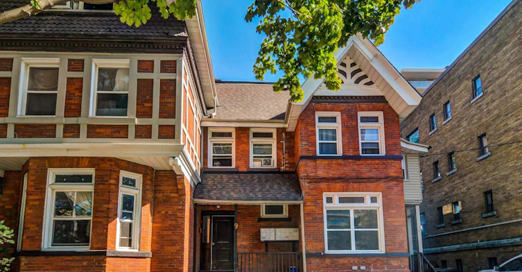 9 Homewood Avenue, Toronto, ON, M4Y 2J8 - 5