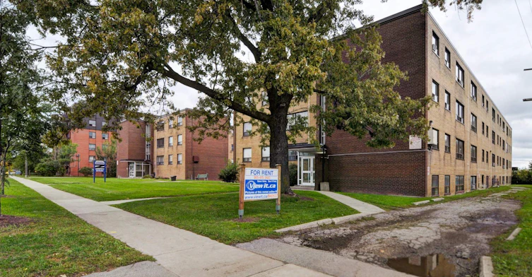 105-1545 Birchmount Road, Toronto, ON, M1P 2H2 - 5