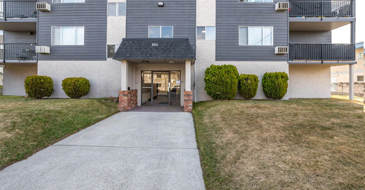101-864 Fairview Road, Penticton, BC, V2A 5Y8 - 2