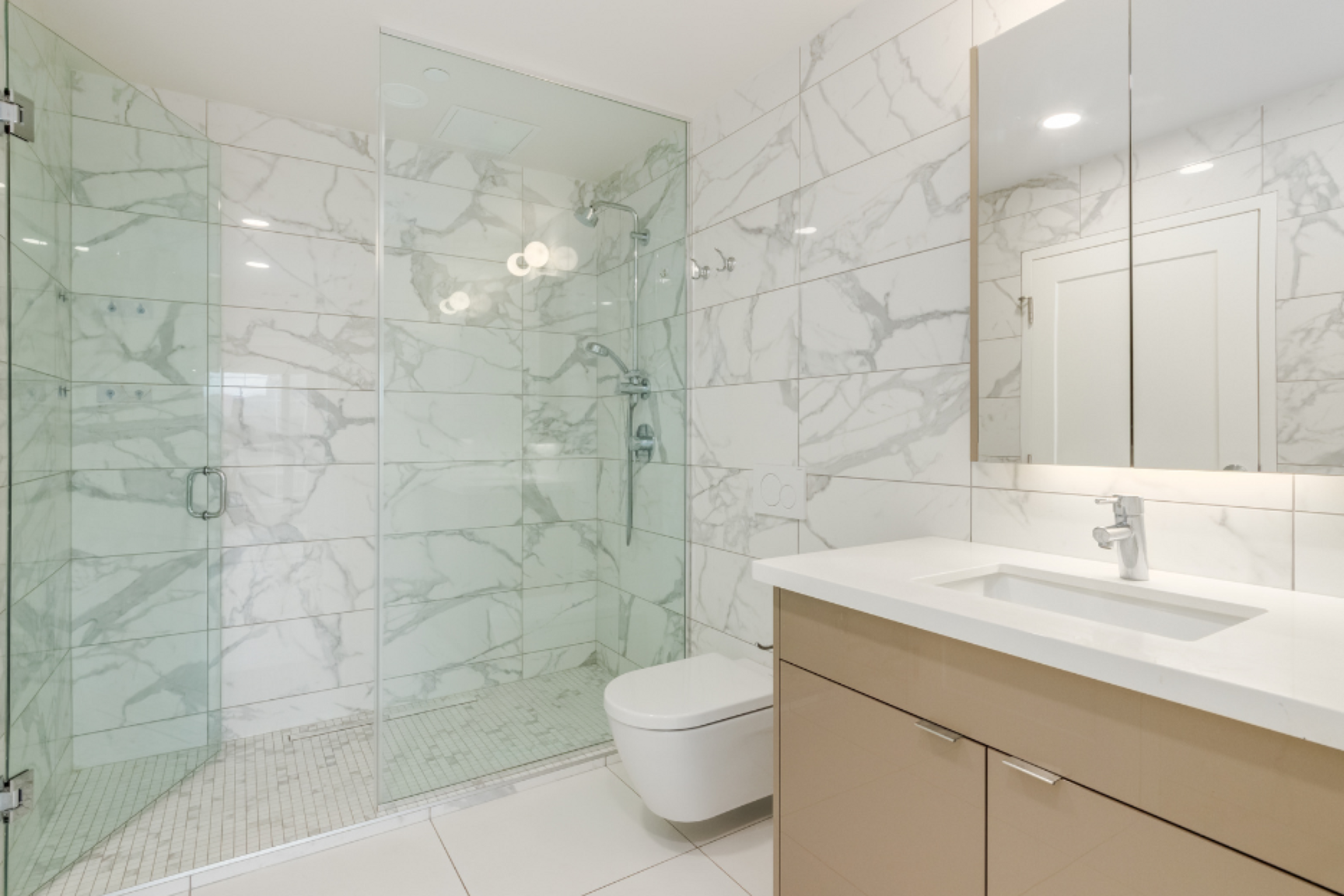 105-220 4th Avenue SW, Calgary, AB, T2P 0H5 - 5