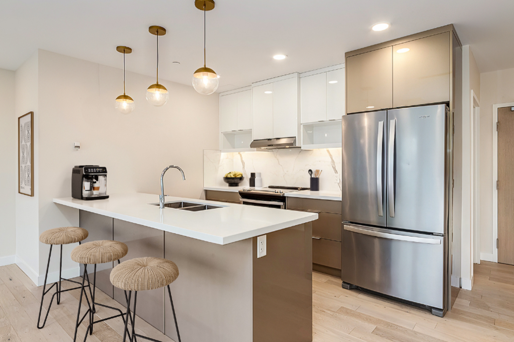 105-220 4th Avenue SW, Calgary, AB, T2P 0H5 - 8