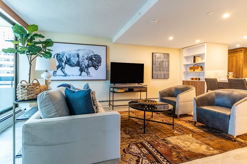 220 4th Avenue SW, Calgary, AB, T2P 0H5 - 2