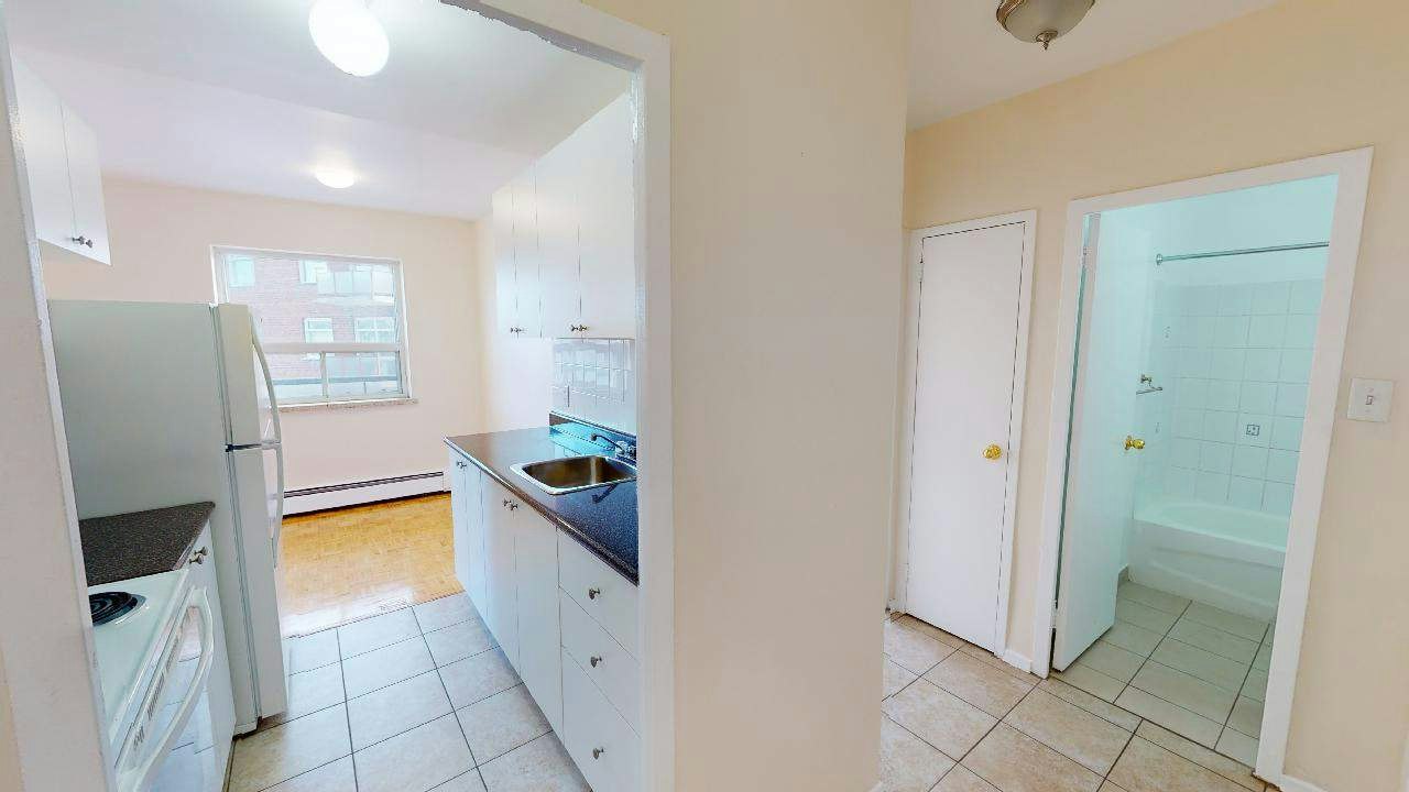 207-506 Danforth Road, Toronto, ON, M1K 1C6 - 8
