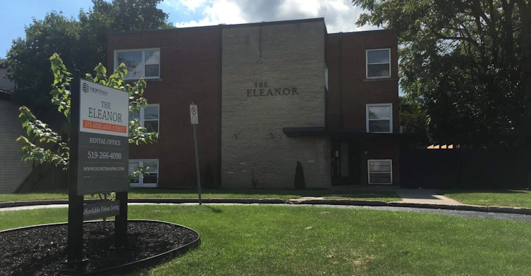 571 Adelaide Street North, London, ON, N6B 3J7 - 2