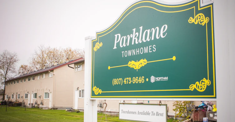 930 Neebing Avenue, Thunder Bay, ON, P7E 3L5 - 3