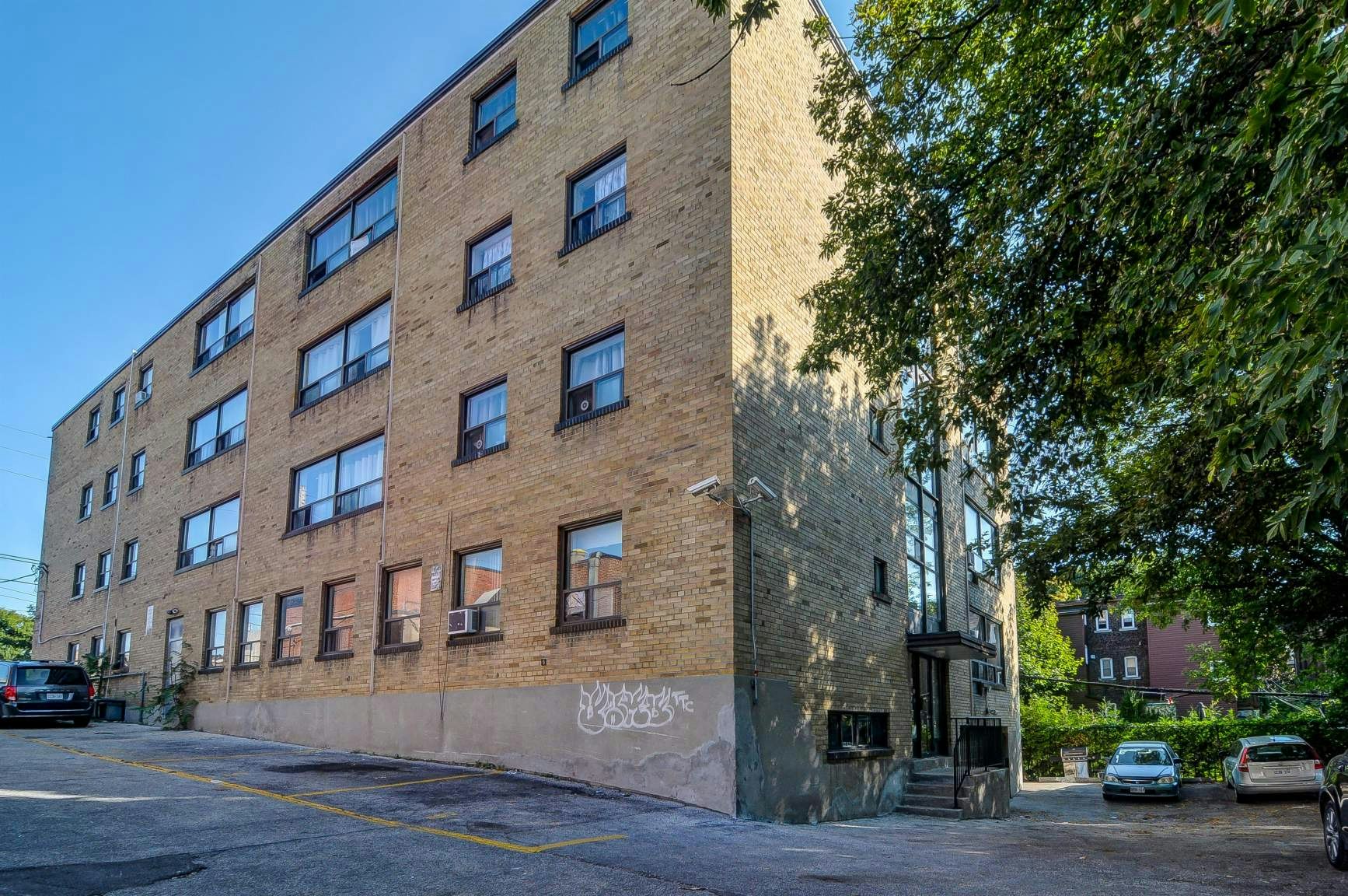 402-15 Eastwood Road, Toronto, ON, M4L 2C4 - 7