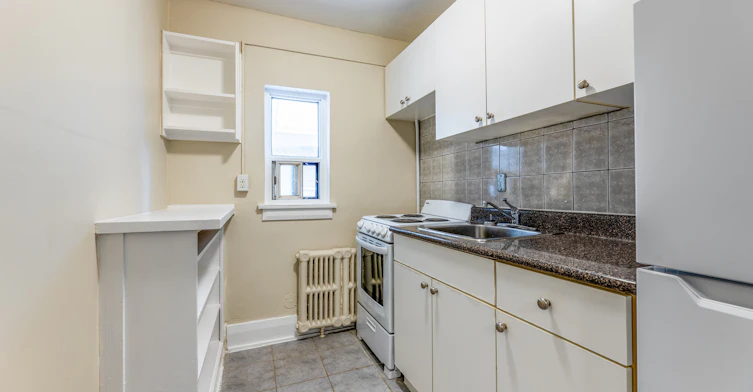 414-1 Homewood Avenue, Toronto, ON, M4Y 2J8 - 7