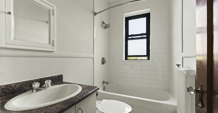 274 Giles Boulevard W, Windsor, ON, N9A 6H3 - 16