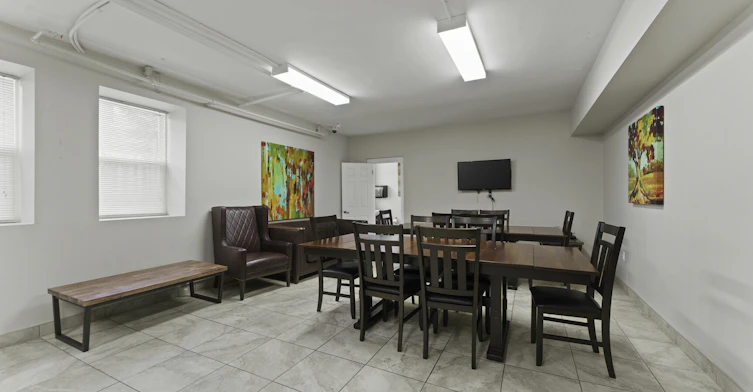 274 Giles Boulevard W, Windsor, ON, N9A 6H3 - 18