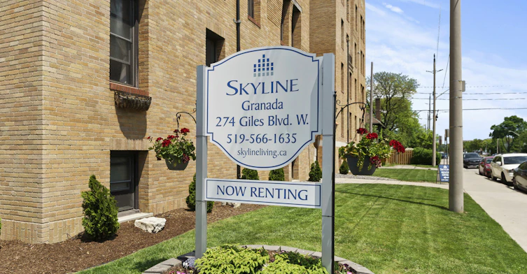 274 Giles Boulevard W, Windsor, ON, N9A 6H3 - 3