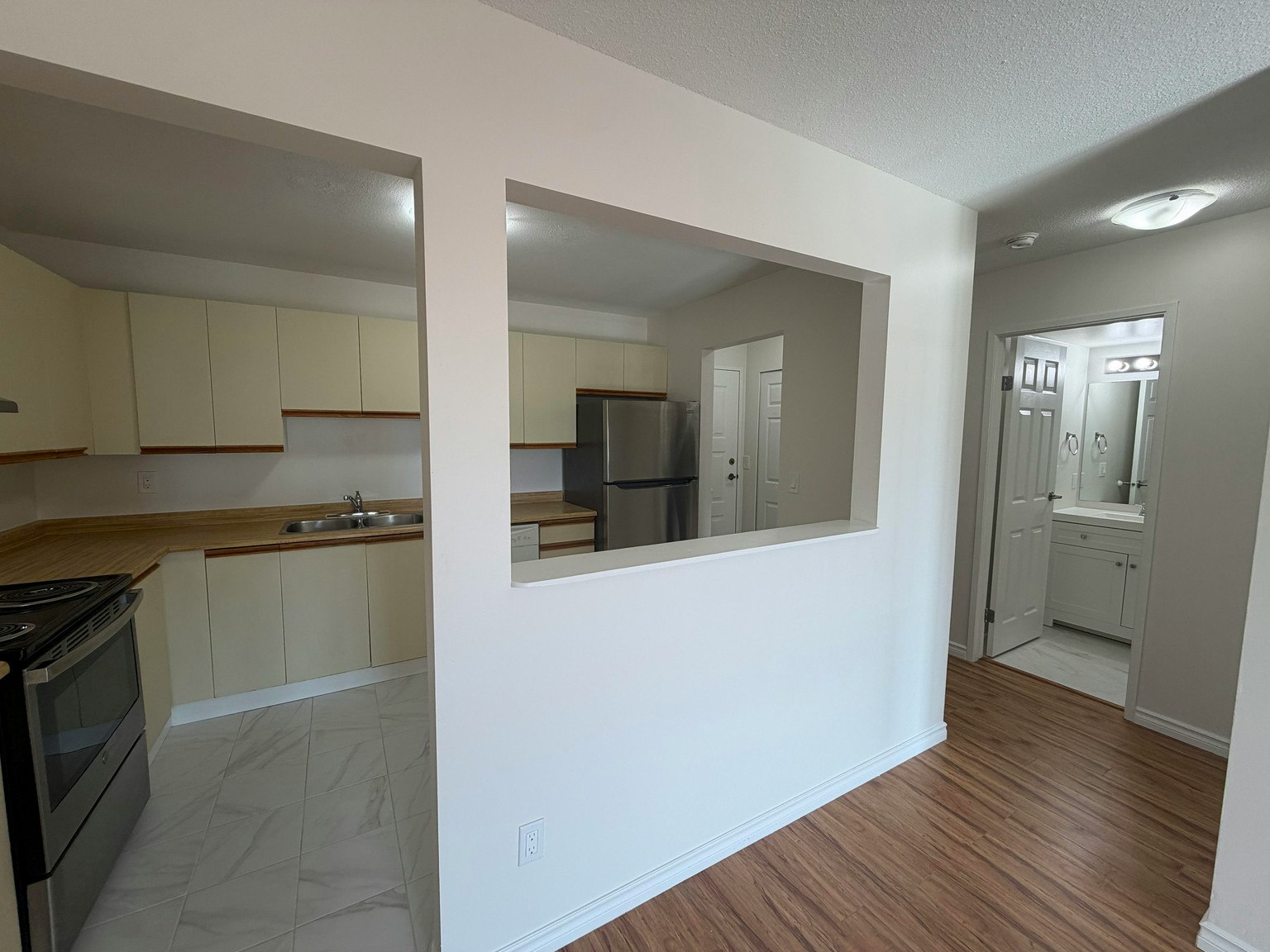 214-45810 First Avenue, Chilliwack, BC, V2P 7M3 3