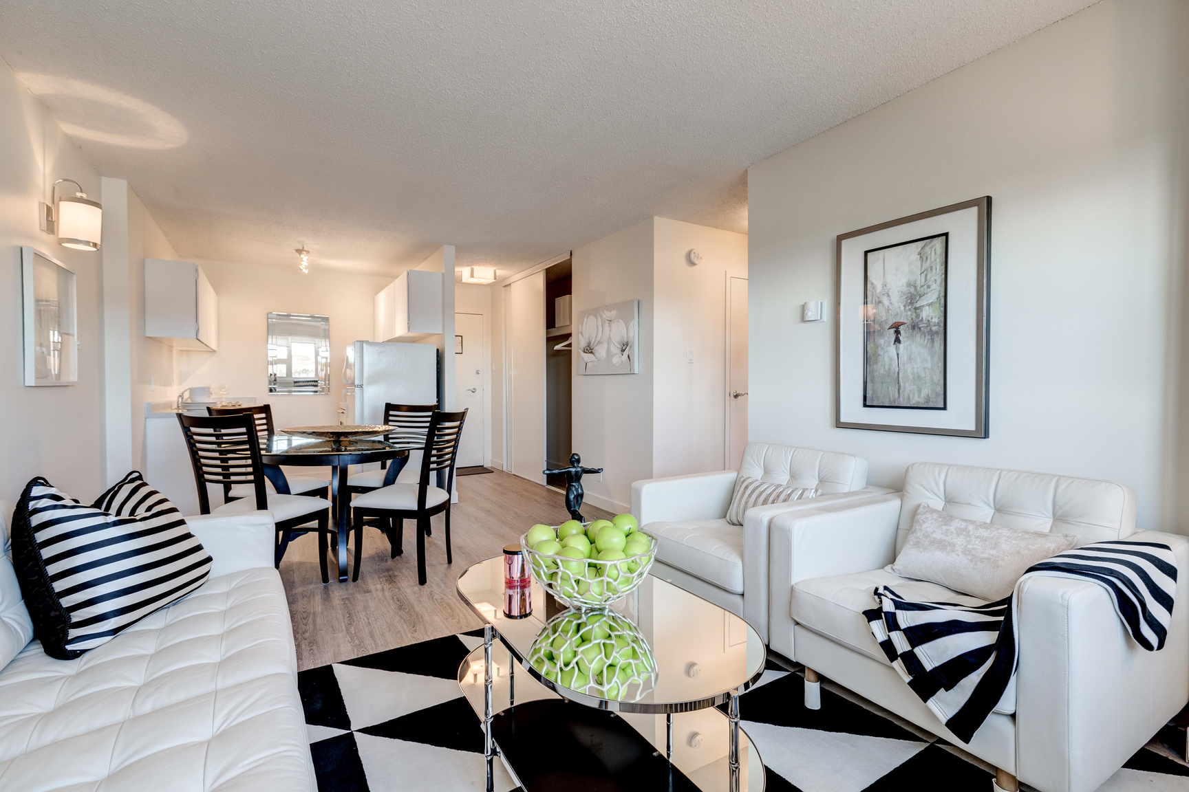 3520 31 Street NW, Calgary, AB, T2L 2A4 - 7