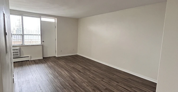 137 Ontario Street, St. Catharines, ON, L2R 5J9 - 6