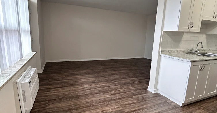 137 Ontario Street, St. Catharines, ON, L2R 5J9 - 3