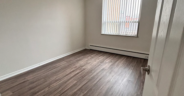 137 Ontario Street, St. Catharines, ON, L2R 5J9 - 6