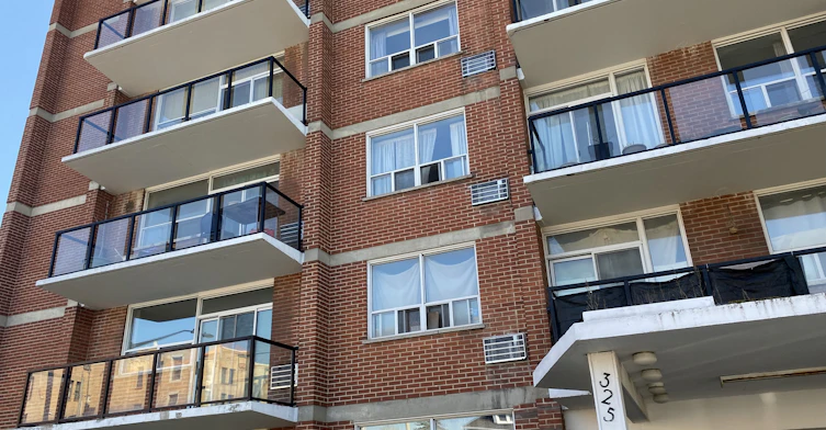 325 Giles Boulevard W, Windsor, ON, N9A 6H7