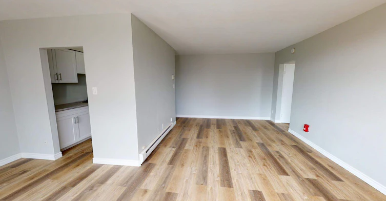325 Giles Boulevard W, Windsor, ON, N9A 6H7 - 5