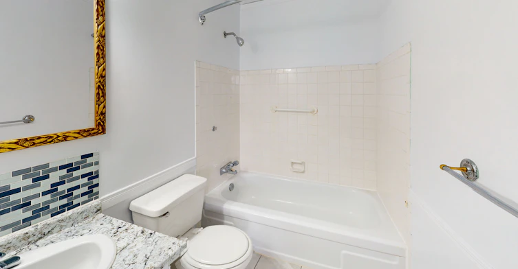 483 Christina Street, Sarnia, ON, N7T 5W3 - 9