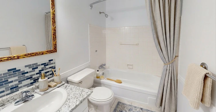 483 Christina Street, Sarnia, ON, N7T 5W3 - 4