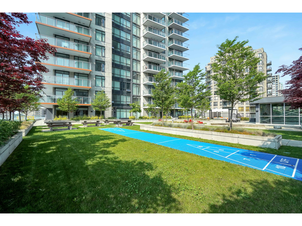 1607-900 Carnarvon Street, New Westminster, BC, V3M 0K4 - 9