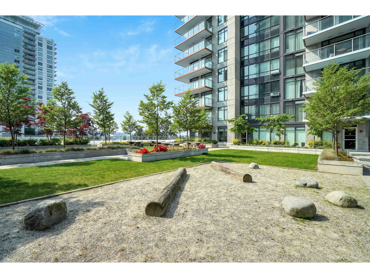 1307-900 Carnarvon Street, New Westminster, BC, V3M 0K4 - 10