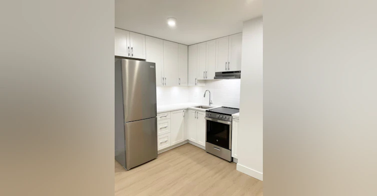 1065 WEST 11th Avenue, Vancouver, BC, V6H 1K2 - 5