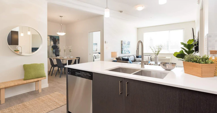 206-17814 97 Street, Edmonton, AB, T5X 0L8 - 2